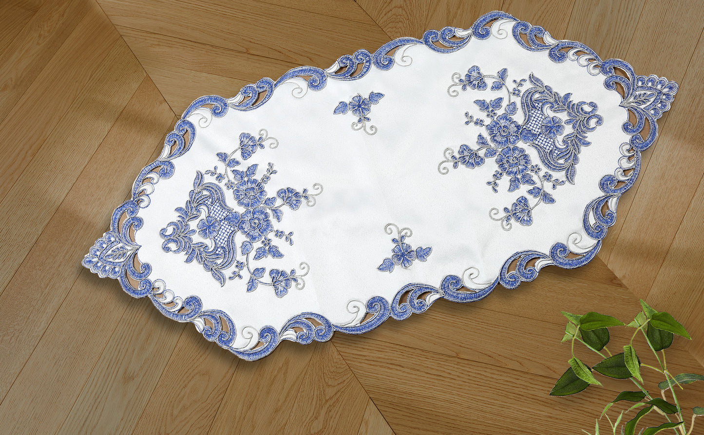Lindsay - Embroidered Table Runner - Glory Home Design